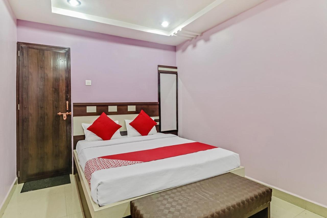 OYO 48685 Hotel Royal Raj Nandgaon Exterior foto